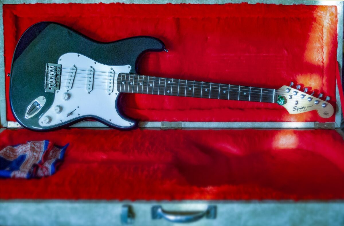 What is the Best Electric Guitar for Beginners?