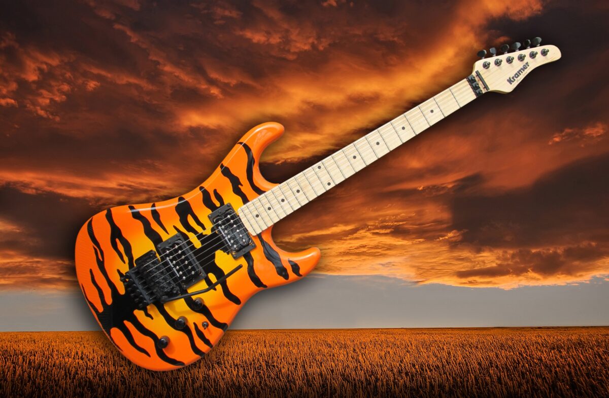 The Best Superstrat Under 1000 Dollars