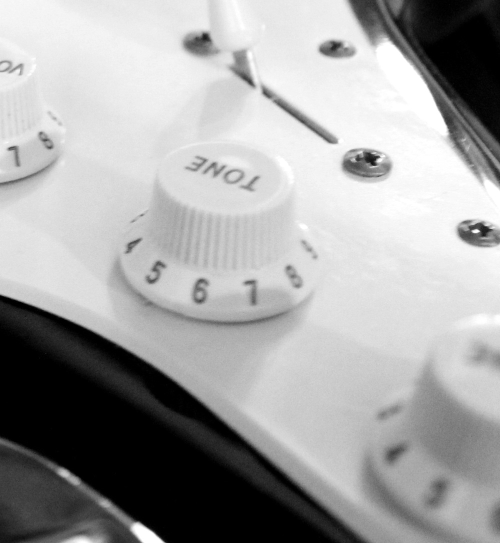 How to use Electric Guitar Knobs Guitar Glissando